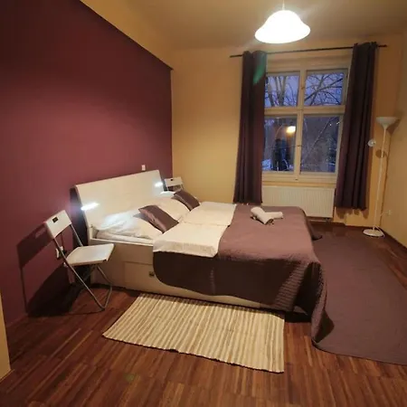 2 Bedrooms Close Vysehrad - Congress Centrum * Praga