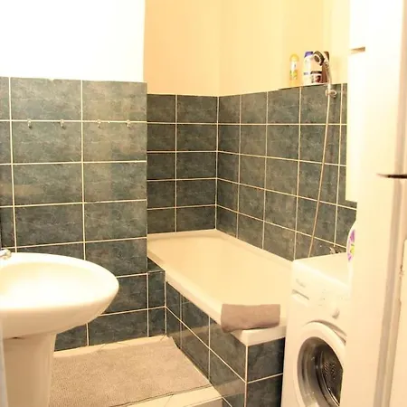 Appartamento 2 Bedrooms Close Vysehrad - Congress Centrum *