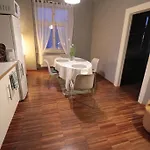 2 Bedrooms Close Vysehrad - Congress Centrum