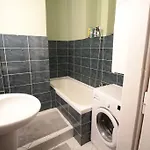 2 Bedrooms Close Vysehrad - Congress Centrum Διαμέρισμα Πράγα
