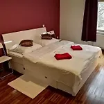 Διαμέρισμα 2 Bedrooms Close Vysehrad - Congress Centrum Πράγα